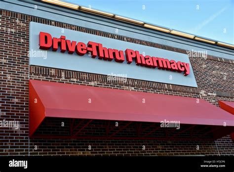 Drive-thru pharmacy at a CVS Stock Photo - Alamy