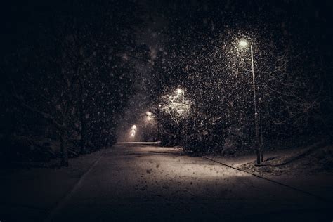 Snow Night Hd Wallpapers Top Free Snow Night Hd Backgrounds