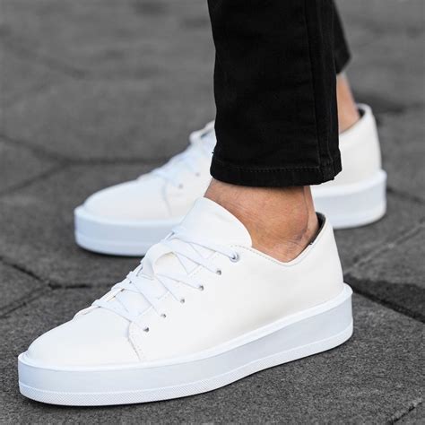 Mens Flat Sole Sneakers In White