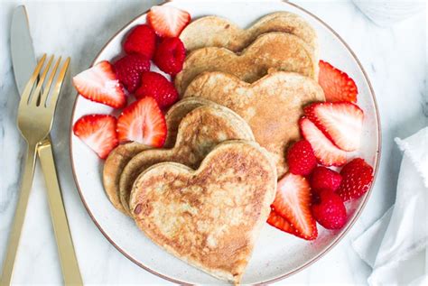 Serve Your Valentine Breakfast In Bed With These Romantic Recipes