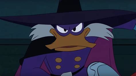 New Season Of Ducktales Has A New Darkwing Duck Special