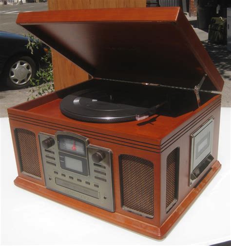Uhuru Furniture And Collectibles Sold Crosley Record Player Cd