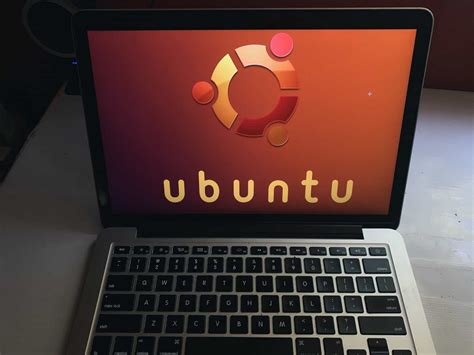 Ubuntu Desktop Vs Server How Do They Compare History Computer