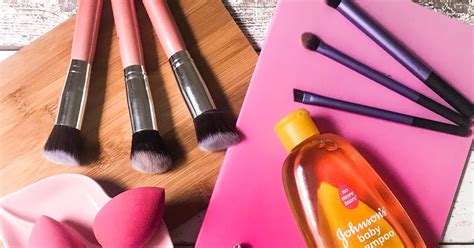 how to deep clean your makeup brushes [ beauty obsessed ]
