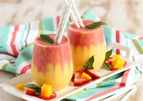 Do you need some inspiration for yummy & nutritious meals for your pregnancy diet? The Perfect Mango Strawberry Smoothie Recipe