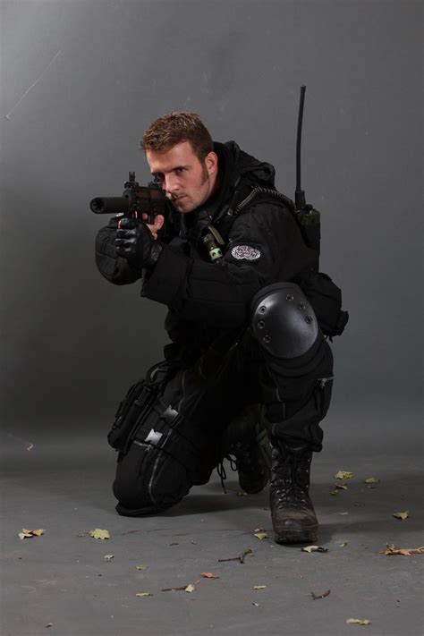 Assault Soldier Stock Vii By Phelandavion On Deviantart Human Poses