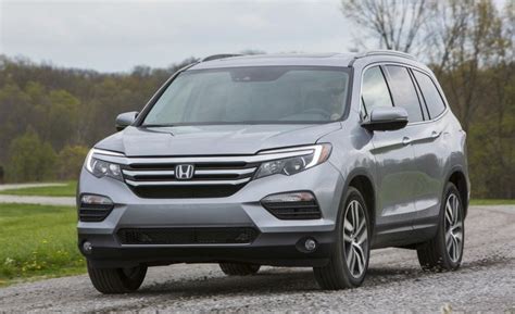 2016 Honda Pilot Elite Awd Pictures Photo Gallery Car And Driver