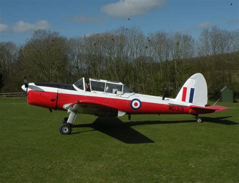 Dhc 1 Chipmunk 22 G Bxdh Wd331 Resident Chippy Popham Egh Flickr