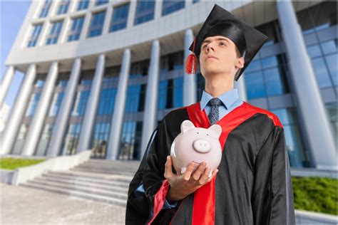 An Overview Of Students Loans And The Types