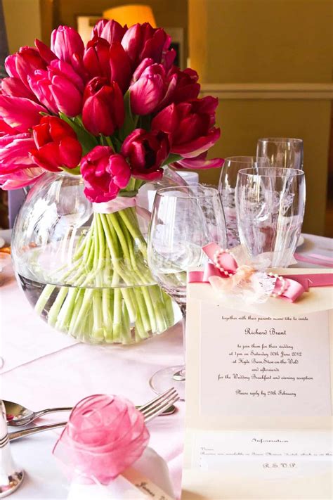Simple Tulip Table Centre Tulip Centerpieces Wedding Tulip Wedding