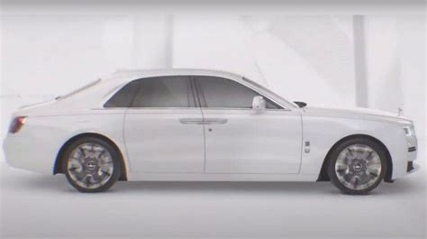 Second Generation Rolls Royce Ghost Luxury Sedan Makes Global Debut