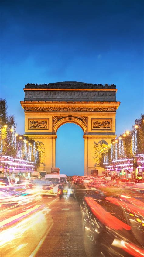 Arc De Triomphe At Night Wallpaper