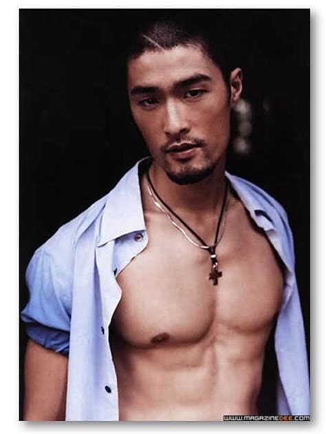 ប្រុសៗ អាស៊ីស្អាតអស្ចារ្យ The Most Gorgeous East Asian Men Simplecool