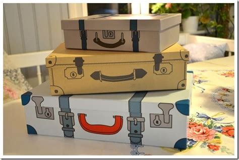 Plain Boxes Painted Like Suitcases Suitcase Display Paper Crafts
