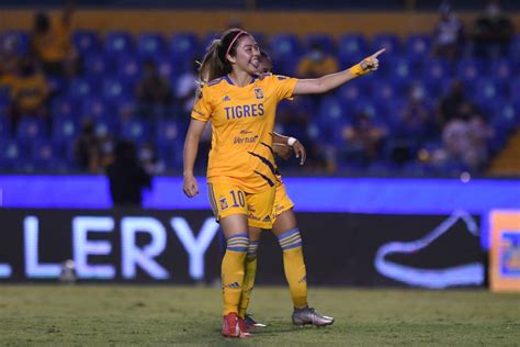 América Femenil Katty Martínez nueva jugadora de las Águilas
