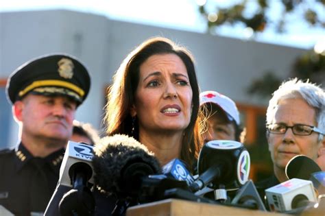 Libby Schaaf Oakland Mayor Faced A Year Of Crises In 2016