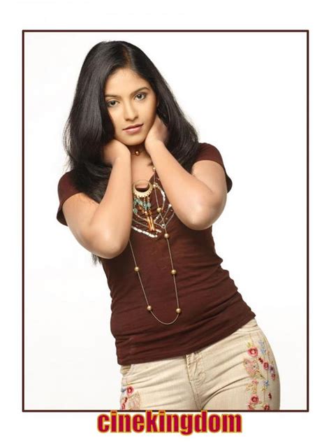 Hot Actress Blogspot Com Tamil Actress Anjali Sexy Boobs Show