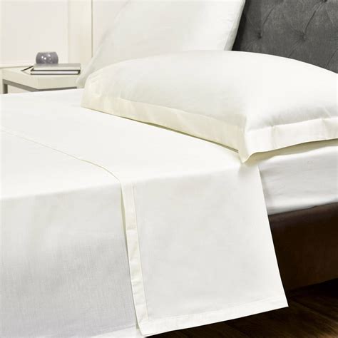 Cream Flat Egyptian Cotton Bed Sheet Bed Sheets Bedding