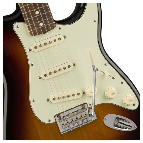 Disc Fender Classic Player 60s Stratocaster Pf 3 Tone Sunburst At