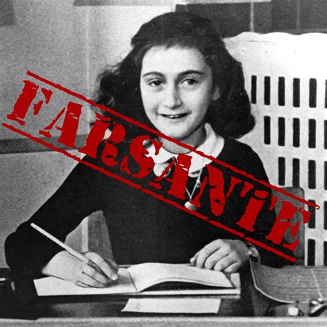 Una nueva investigación surgida de la biografía publicada sobre una de las personas que ayudó a la familia frank a esconderse sugiere que fue su hermana nelly quien informó a los ocupantes. Europa y libertad: junio 2016