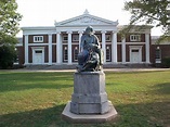 File:Old Cabell Hall and Homer University of Virginia.jpg - Wikimedia ...