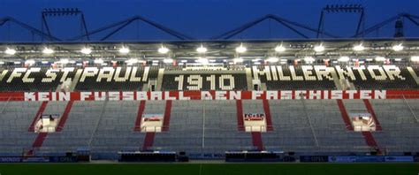 In addition, we will take you to places inside the stadium that are normally hidden from you. Millerntor - Millerntor-Stadion