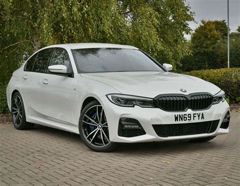 Тo check out further technical specifications (like engine. 2019 BMW 3 Series 320d M Sport Saloon 4-door Mineral White ...