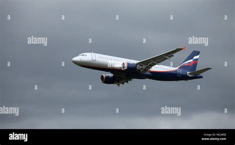 Airbus A320 In The Flight Side View Stock Photo Alamy