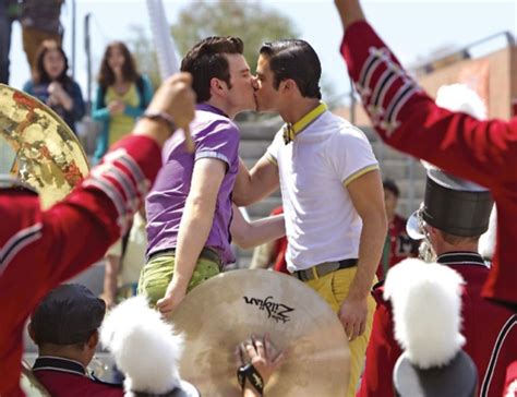 Spoiler Season 5 Love Love Love Kiss Kurt And Blaine Photo