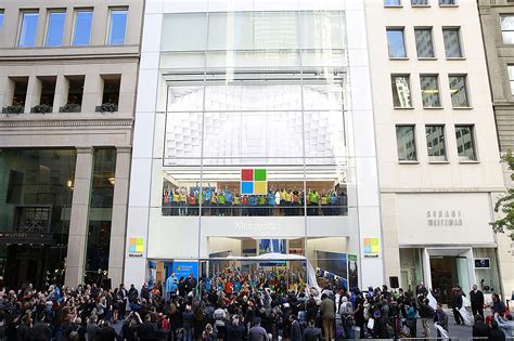Flagship Microsoft Store Planned For Regent Street In London The