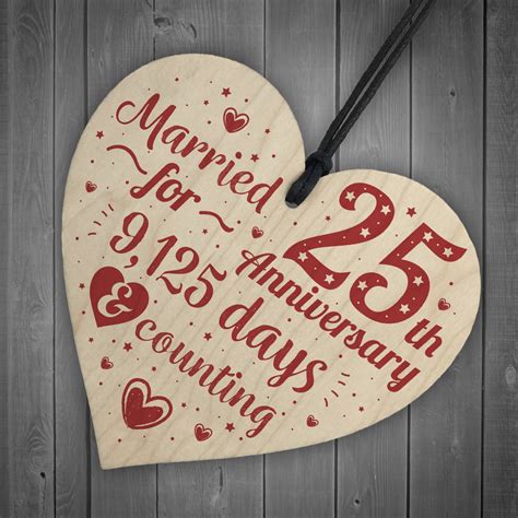 But that doesn't mean that finding the perfect 5 year anniversary gift isn't a difficult task, especially if she says she doesn't want anything! 25th Wedding Anniversary Gifts Silver Twenty Five Years Gift