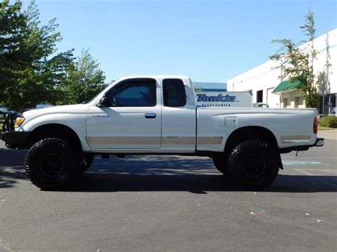 2000 Toyota Tacoma Sr5 V6 4x4 5 Speed Manual Lifted Lifted