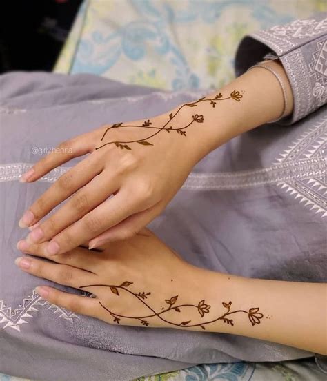 Top Tattoo For Girls With Mehndi In Eteachers