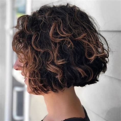 Too Blunt Curly Bob Hairstyles Curly Hair Styles Naturally Bob Hairstyles
