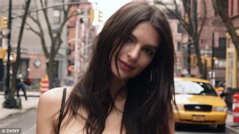 Emily Ratajkowski Stars In Sizzling New Ad For Dkny Daily Mail Online