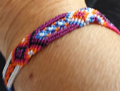 Good color combinations for bracelets. Woven Multi-Color Bracelet | Schools for Chiapas