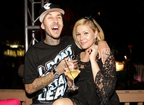 Travis Barker S Ex Wife Shanna Moakler Shades Kourtney Kardashian Metro News