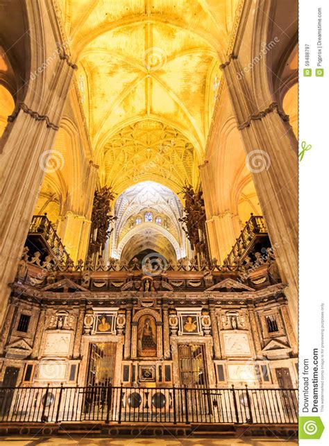 At the plaza de la encarnation in the evening. Innenraum Der Kathedrale Von Sevilla, Andalusien, Spanien ...