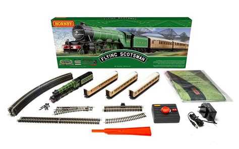 Hornby The Flying Scotsman A1class 4472 Oo Electric Model Train Set Ho