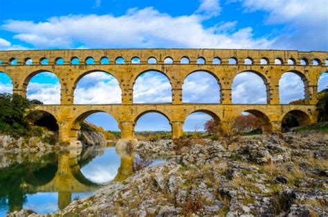 The Incredible Pont Du Gard Aqueduct A Must Visit In France Afternoon Tea Reads
