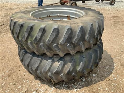 Firestone 184 38 Tractor Tires Bigiron Auctions