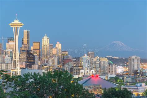 Seattle Downtown Cityscape With Mt Rainnier From Kerry Park Editorial