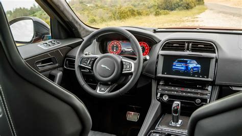2019 jaguar f pace interior features msn autos. 2019 Jaguar F-Pace: The Ideal Luxury SUV - AutoTrendGh