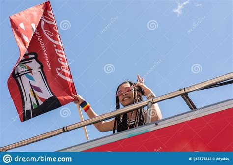 festival anual del orgullo y desfile en la playa sur de miami foto de archivo editorial imagen