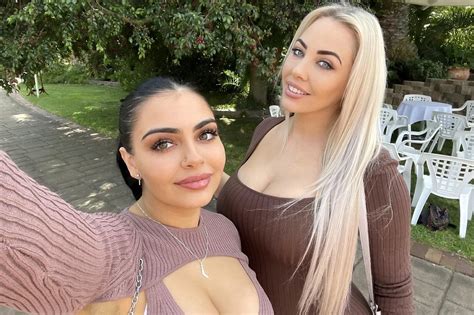Australian Mom Evie Leana Joins Daughter On Onlyfans Claps Back At Haters