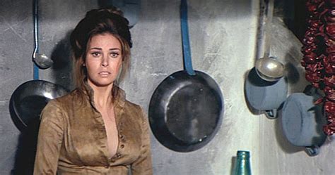 Raquel Welch As Hannie Caulder Knows She’s In Trouble In Hannie Caulder 1971 Once Upon A
