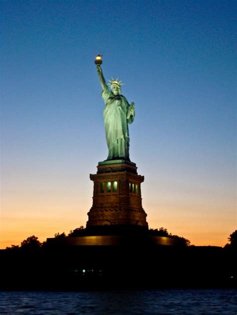 Must See Attraction Statue Of Liberty New York City