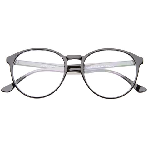 Create A Look Of Sophistication With These Round Glasses Designed With Horn Rimmed Details And