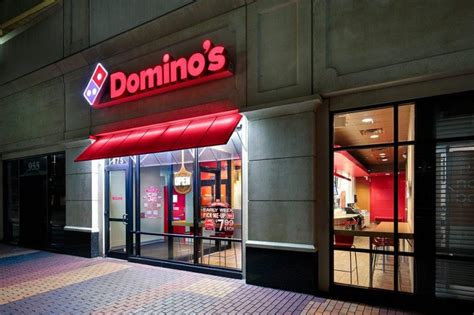Dominos New In Store Environment Chute Gerdeman Pizza Store Dominos