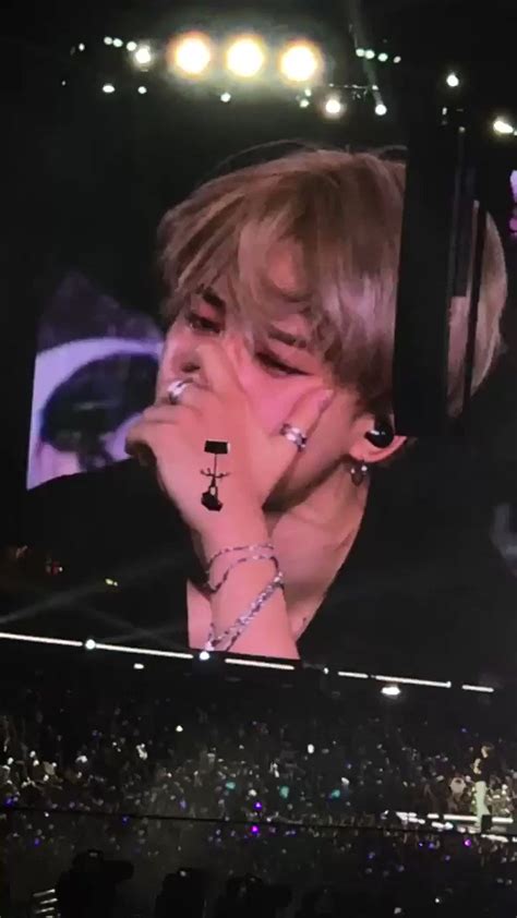 Chloe On Twitter Jimin Was Crying Guys I Cant BTS CITI FIELD Bts BTSxCitiField